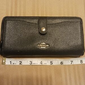 Coach Black Textured Leather Snap Continental Wallet